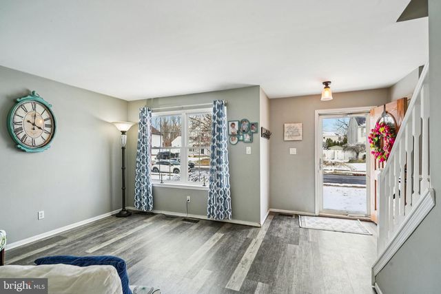 60 WILSON DR, Sicklerville, NJ 08081