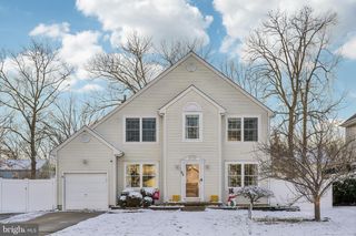 60 WILSON DR, Sicklerville, NJ 08081