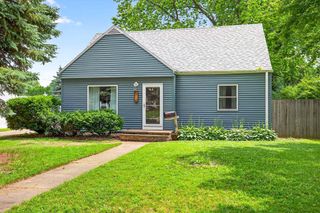 513 E GLENDALE AVENUE, Appleton, WI 54911