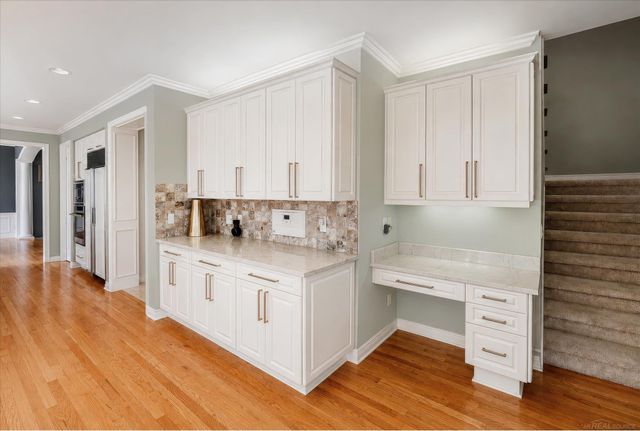 5539 Carrollton Court, Rochester, MI 48306
