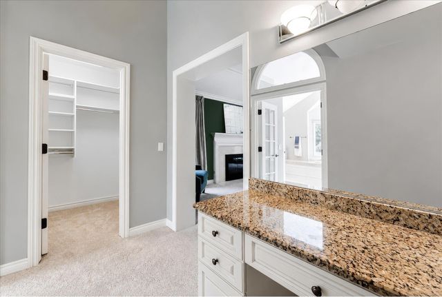 5539 Carrollton Court, Rochester, MI 48306