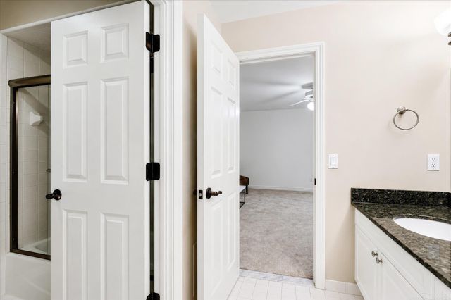 5539 Carrollton Court, Rochester, MI 48306