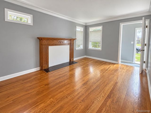 13096 Maiden Street, Detroit, MI 48213