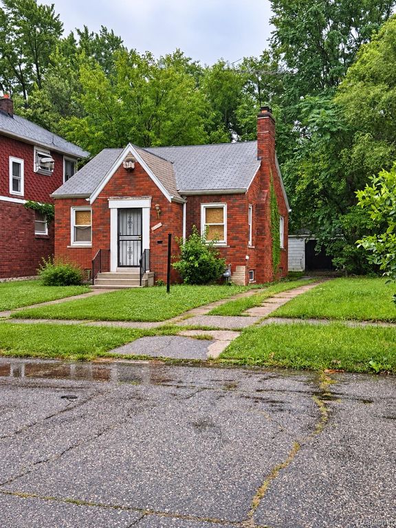 13096 Maiden Street, Detroit, MI 48213