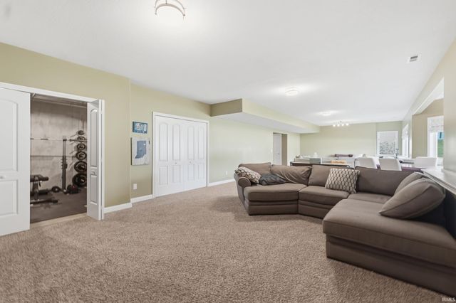 1209 Crooked Creek Parkway, Fort Wayne, IN 46845