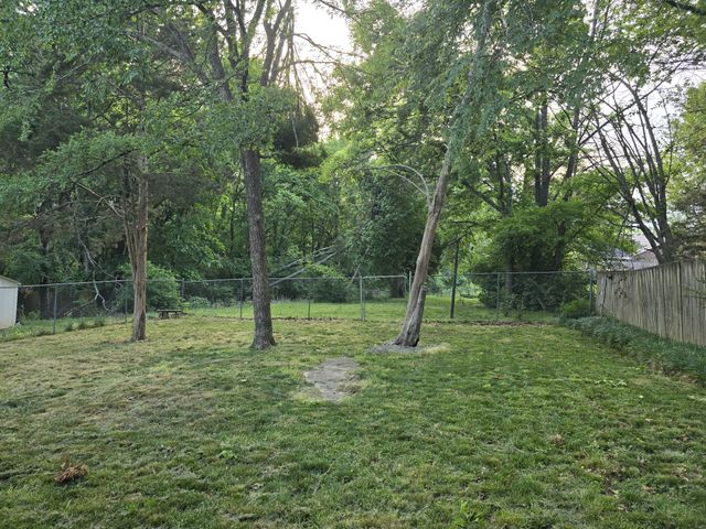 908 Fitzpatrick Rd, Nashville, TN 37214