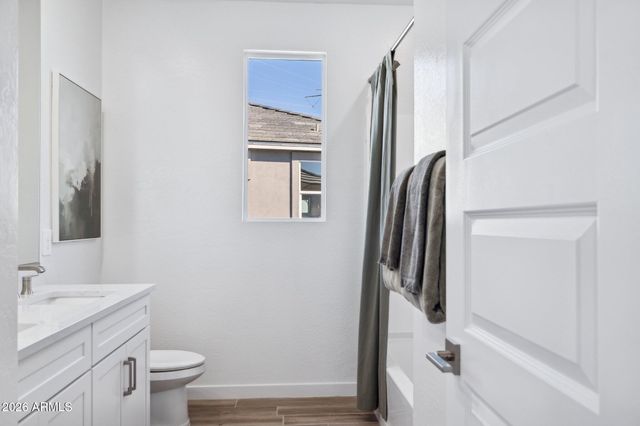 2579 E VILLA LINDA Drive, Phoenix, AZ 85024