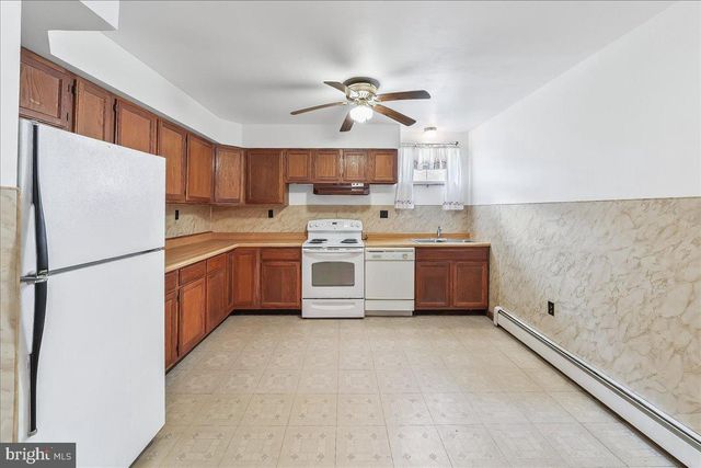 1359 PEACH ST, Upper Chichester, PA 19061