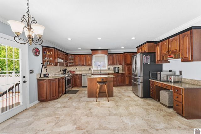 230 Cascade, Paducah, KY 42003