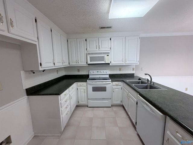 248 West Lake Circle, Madison, AL 35758