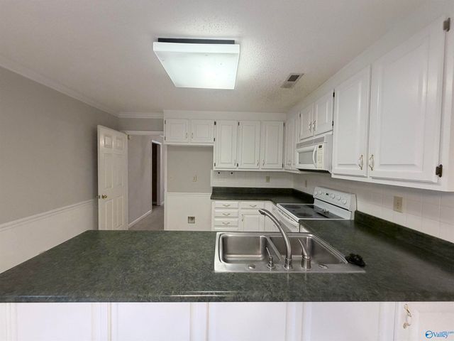 248 West Lake Circle, Madison, AL 35758