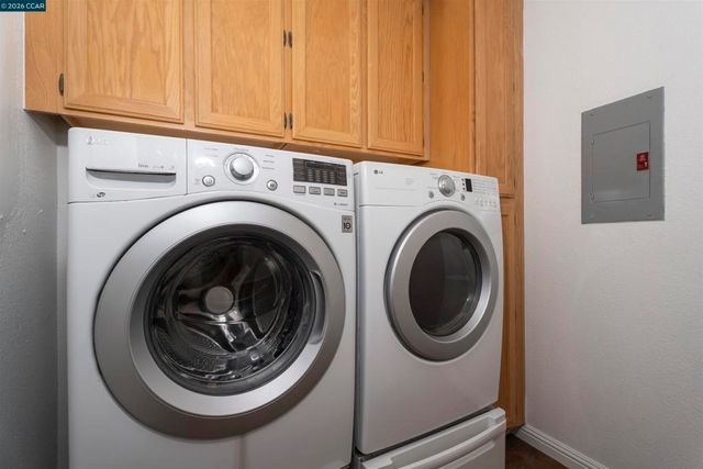 115 Dursey Dr, Pinole, CA 94564