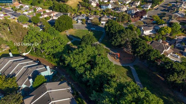 115 Dursey Dr, Pinole, CA 94564