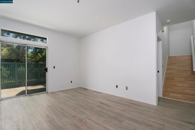 115 Dursey Dr, Pinole, CA 94564