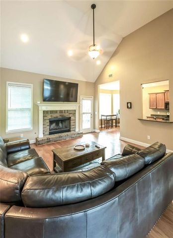 738 Cherokee Rose, Bremen, GA 30110