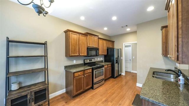 738 Cherokee Rose, Bremen, GA 30110