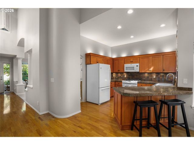11261 Sw PINTAIL Loop, Beaverton, OR 97007