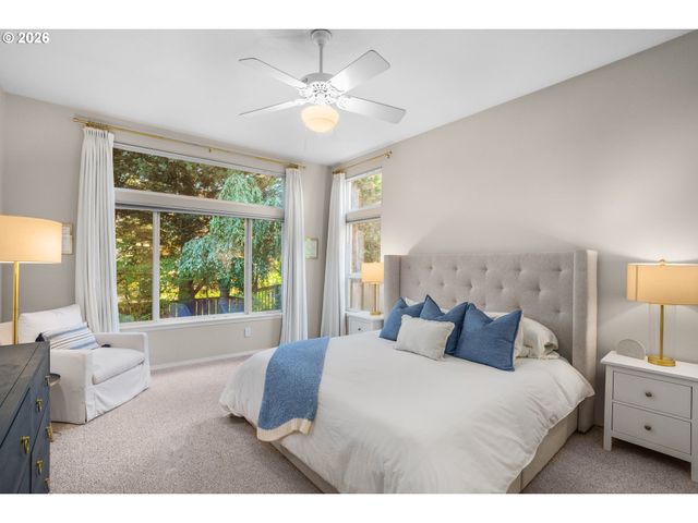 11261 Sw PINTAIL Loop, Beaverton, OR 97007