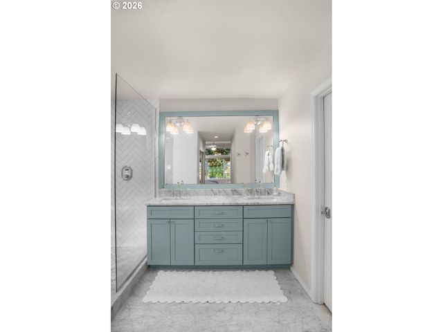 11261 Sw PINTAIL Loop, Beaverton, OR 97007