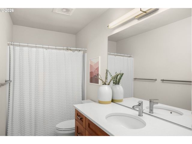 11261 Sw PINTAIL Loop, Beaverton, OR 97007