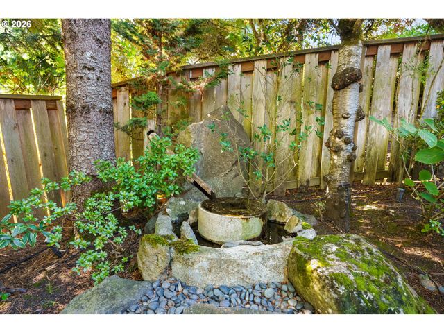 11261 Sw PINTAIL Loop, Beaverton, OR 97007