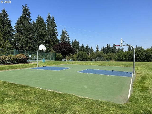 11261 Sw PINTAIL Loop, Beaverton, OR 97007