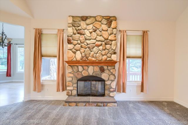 9055 N Island Drive, Flushing Charter Township, MI 48433