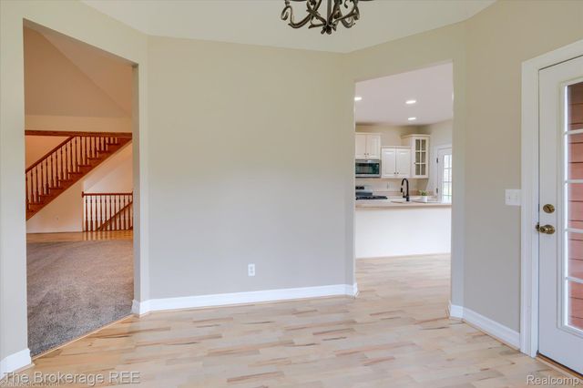 9055 N Island Drive, Flushing Charter Township, MI 48433