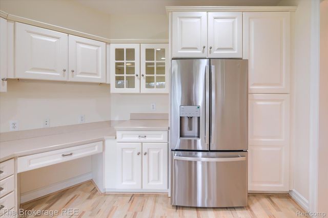 9055 N Island Drive, Flushing Charter Township, MI 48433
