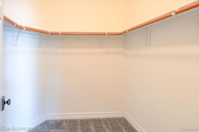 9055 N Island Drive, Flushing Charter Township, MI 48433