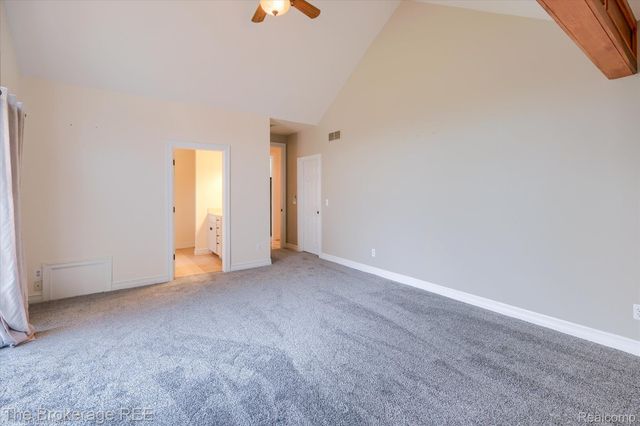 9055 N Island Drive, Flushing Charter Township, MI 48433