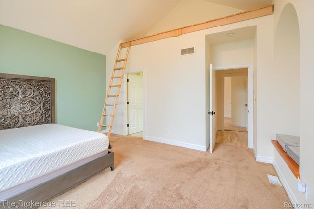 9055 N Island Drive, Flushing Charter Township, MI 48433