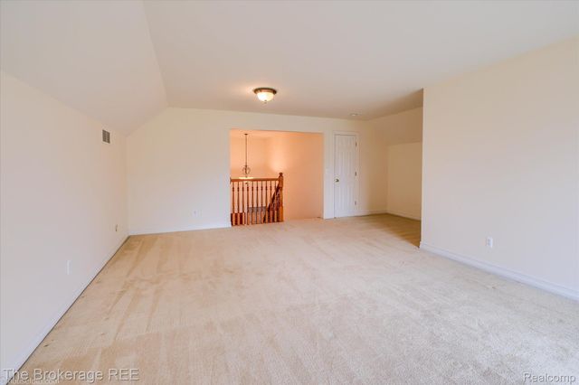 9055 N Island Drive, Flushing Charter Township, MI 48433