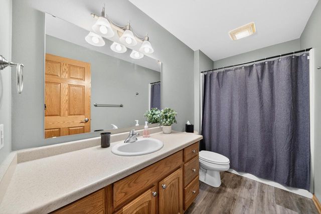 1831 Mapletree ROAD, Howards Grove, WI 53083