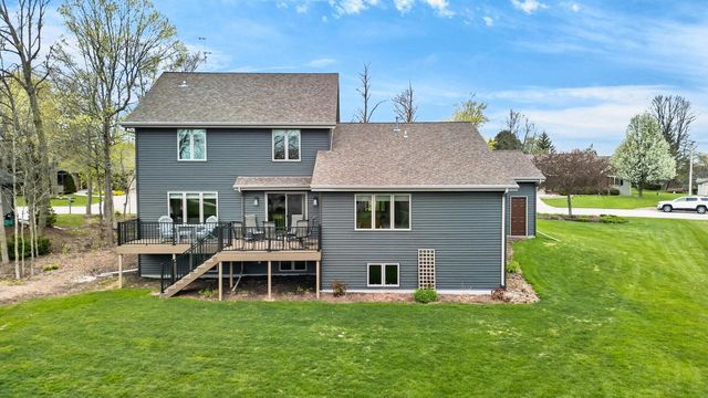 1831 Mapletree ROAD, Howards Grove, WI 53083