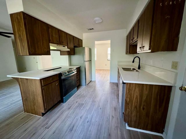 511 Maple Avenue, Niceville, FL 32578