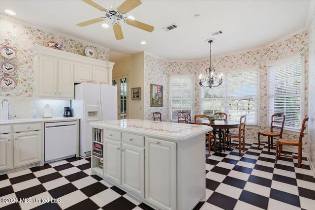 206 Persimmon Hill, Ridgeland, MS 39157