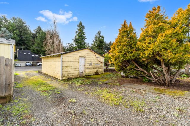 1937,1941 Ridgewood Drive, Cutten, CA 95503