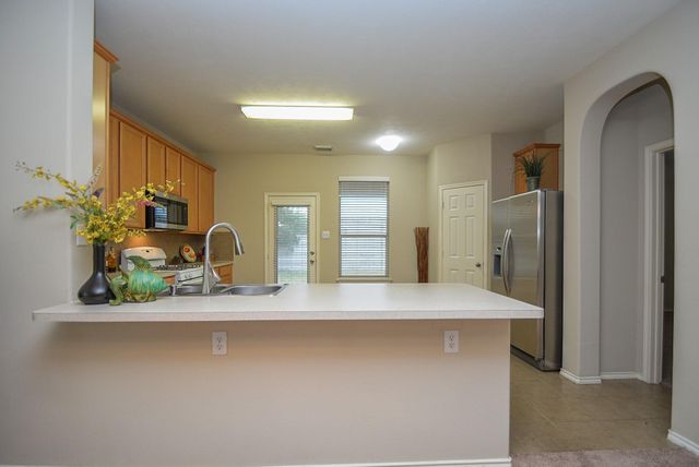 9203 Kransbury Lane, Houston, TX 77095