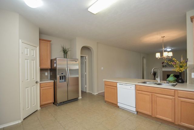 9203 Kransbury Lane, Houston, TX 77095