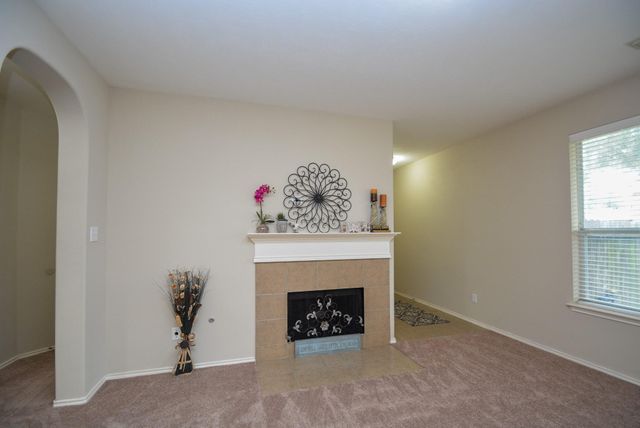 9203 Kransbury Lane, Houston, TX 77095