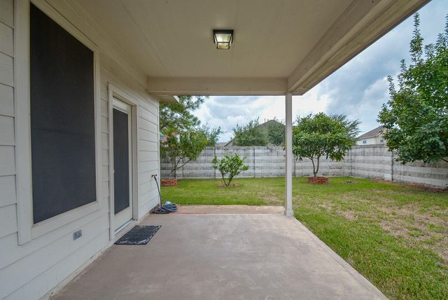 9203 Kransbury Lane, Houston, TX 77095