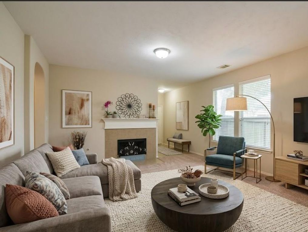9203 Kransbury Lane, Houston, TX 77095