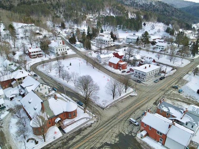 317 VT Route 110, Chelsea, VT 05038