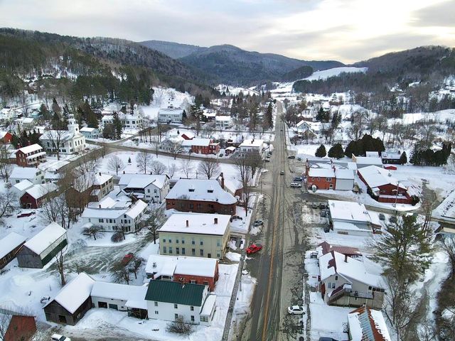 317 VT Route 110, Chelsea, VT 05038