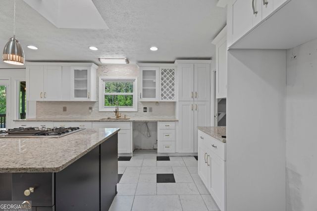 240 Magmar Lane, Fayetteville, GA 30214