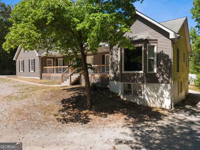 240 Magmar Lane, Fayetteville, GA 30214