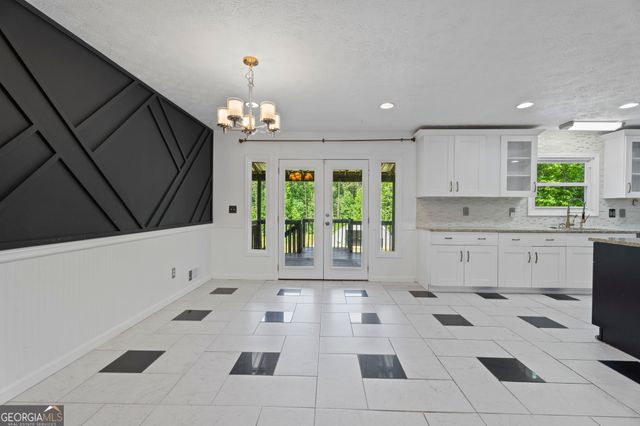 240 Magmar Lane, Fayetteville, GA 30214