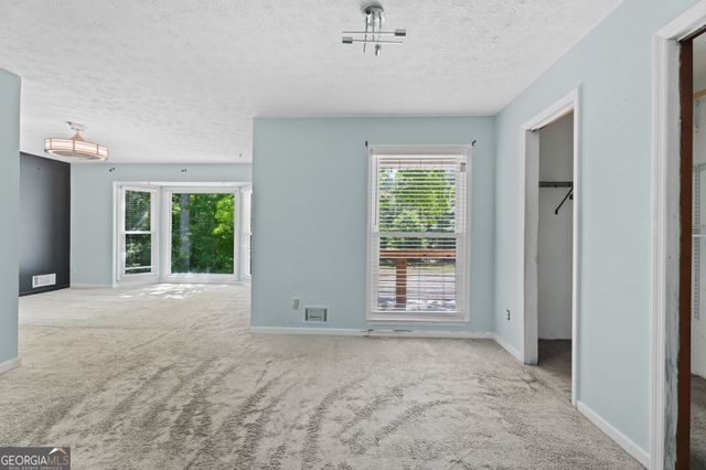 240 Magmar Lane, Fayetteville, GA 30214
