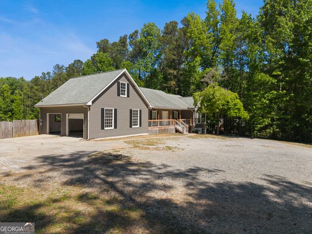 240 Magmar Lane, Fayetteville, GA 30214